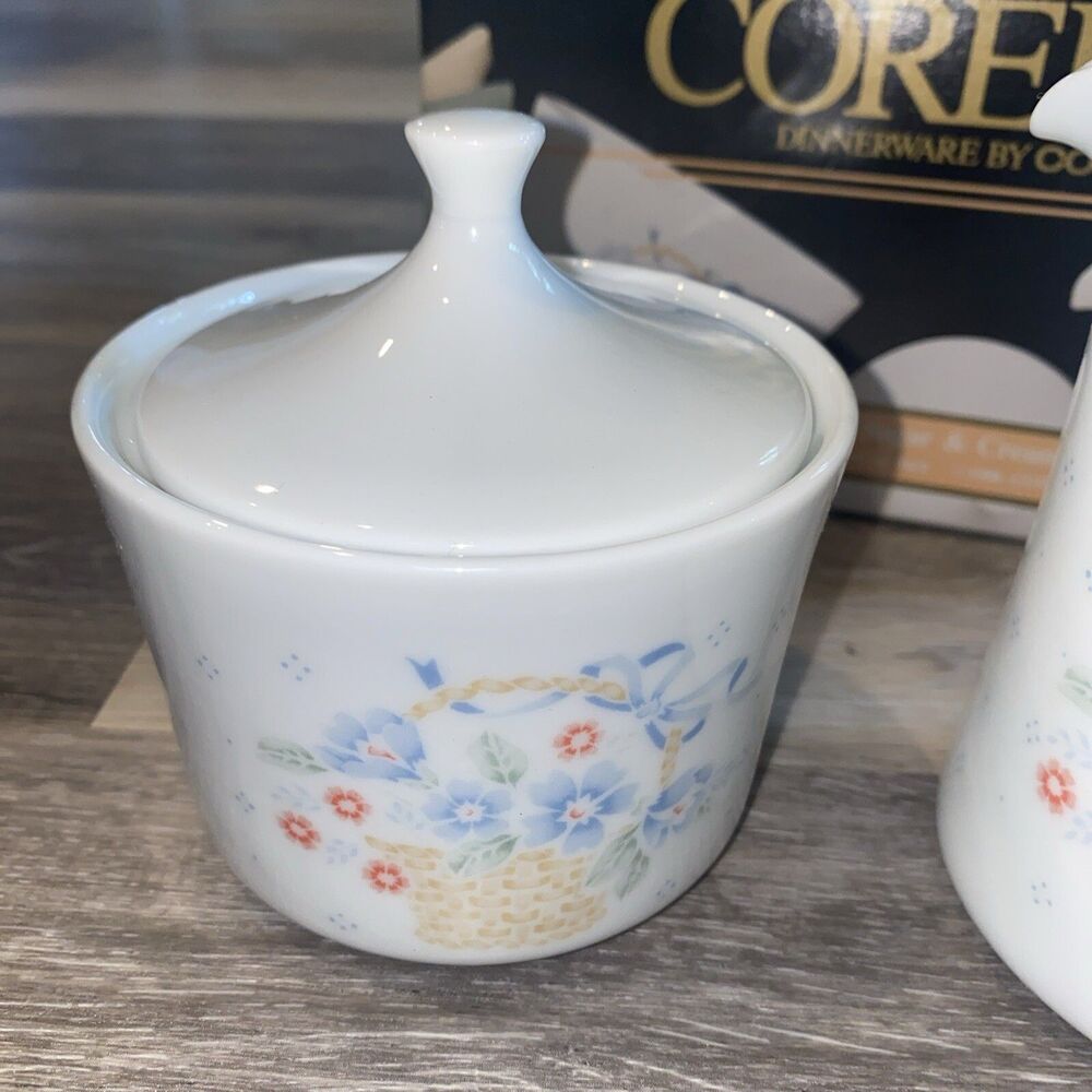 Corelle Sugar & Creamer Set 619-337 - "Country Cornflower" new vintage - Picture 4 of 11